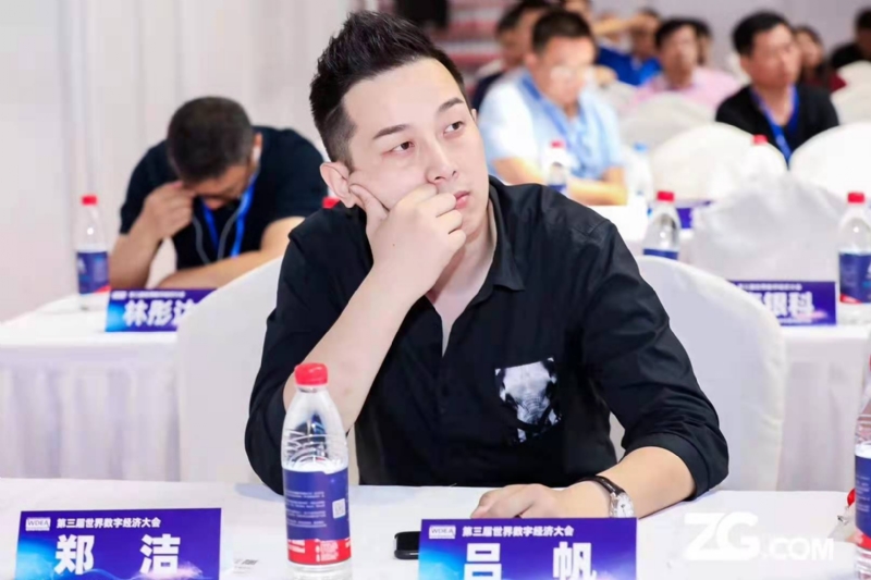 一生摯愛的第一张照片--新竹残疾人相亲网